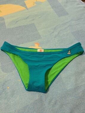 Roxy Women’s Teal & Lime Bikini Bottom